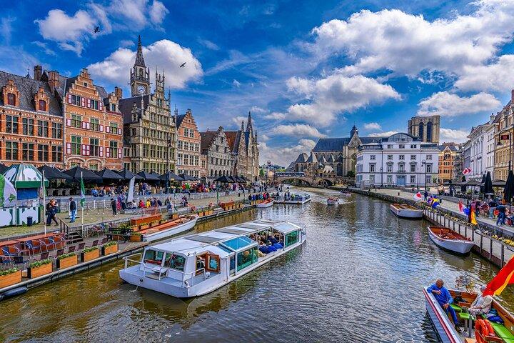 Ghent Walking Tour with Audioguide on Your Smartphone