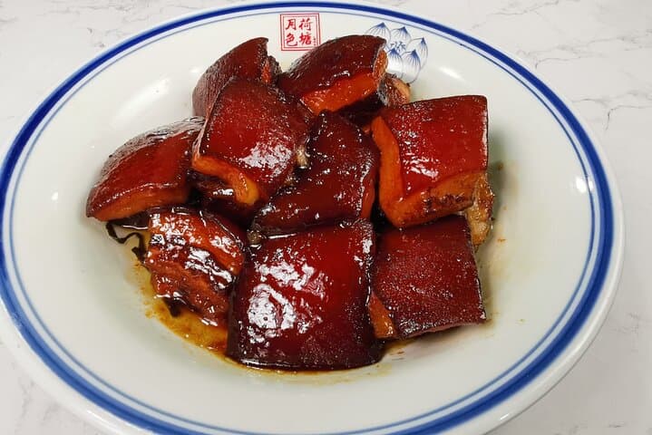 Hong Kong Market Walking Tour & Chinese Cooking Class