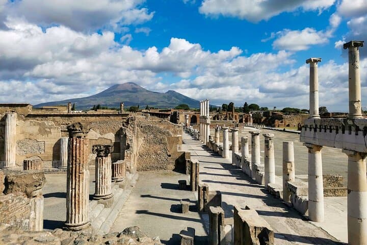 Pompeii La Tagliata Restaurant Drive