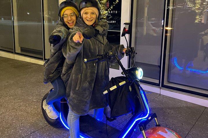 Downtown Dallas: 2-Hour Sunset E-Scooter Tour-City Lights Skyline