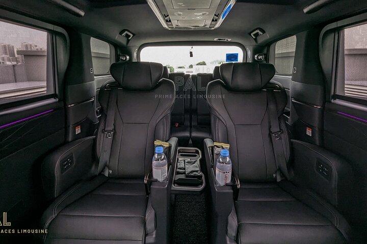 Private Mini Van From Singapore Airport To Hotel In City
