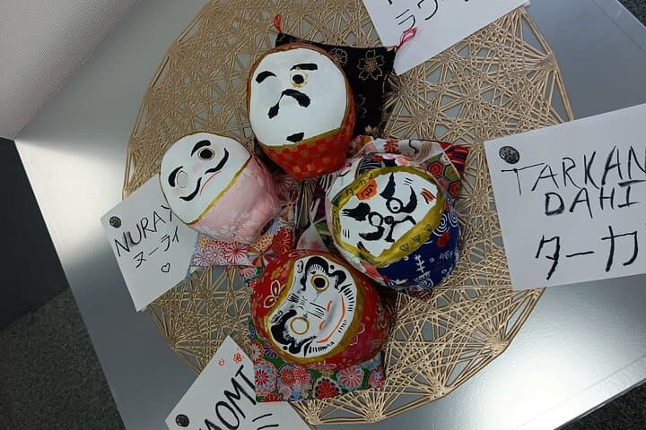 Daruma Workshop by Making your Own Japanese Souvenir in Shinjuku