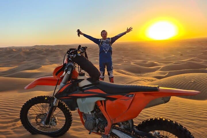 Dubai VIP Desert Safari With Bbq Dinner