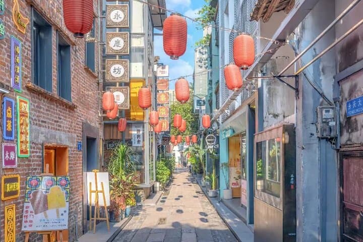 Guangzhou Day Tour from Hong Kong