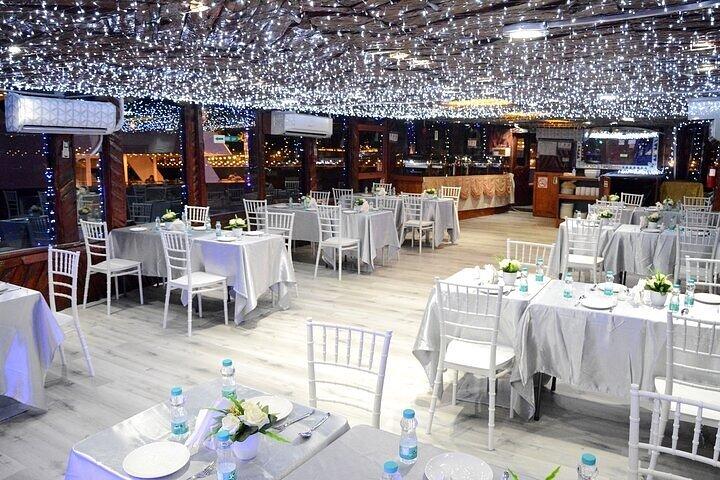 Dhow Cruise at Dubai Marina with Dinner