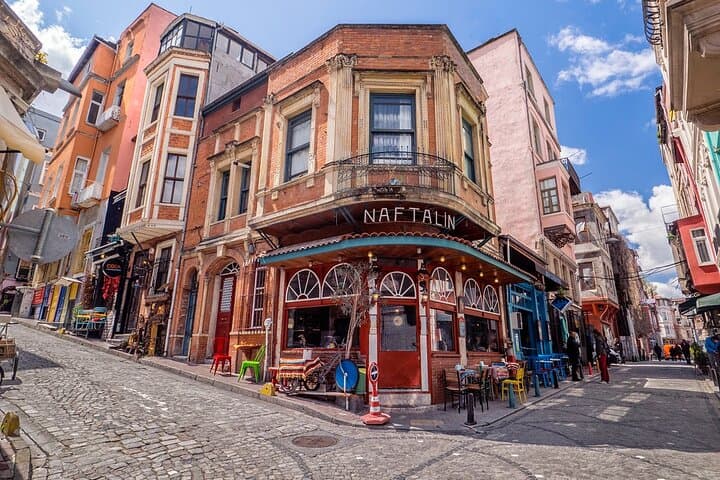 Balat: Private Tour History & Colors + Pottery and Ceramic Class