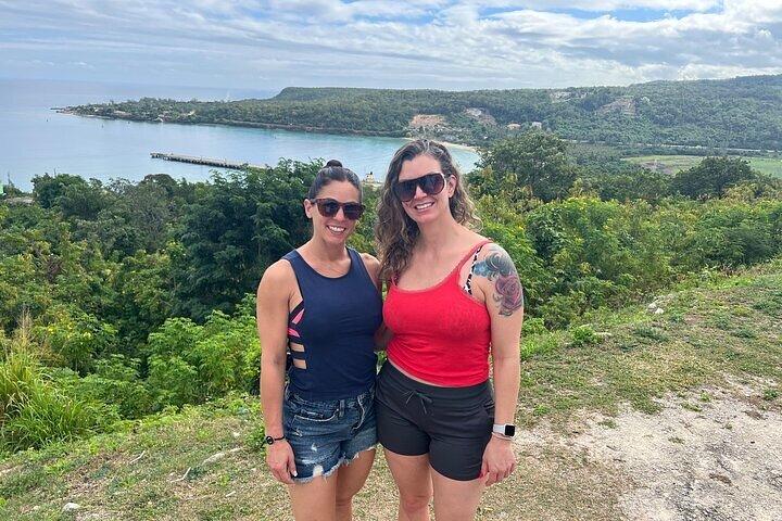 Private fun fill tour from Montego Bay to dunns river & blue hole