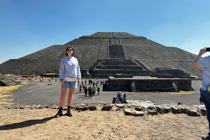 Teotihuacan Tour with Basilica of Guadalupe and Tlatelolco