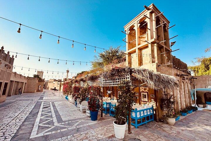 Private Tour Old Dubai Souks Creek and Abra Tour with Tastings