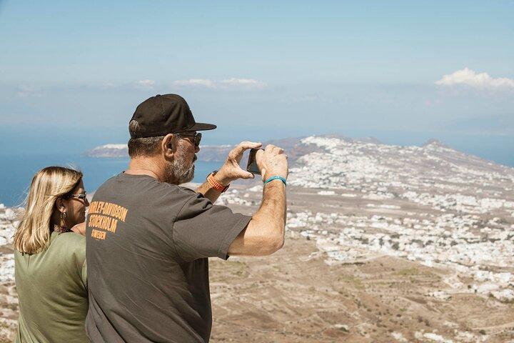 BYPASS THE CABLE CAR: Santorini Private Tour for Cruise Travelers