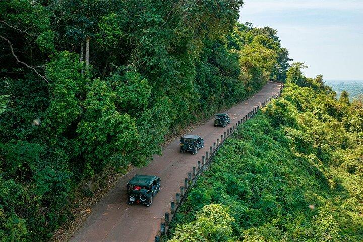 Siem Reap Phnom Kulen Jeep Tour / SUV Car Available