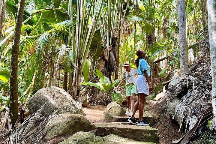 Private Tour of Praslin Island Seychelles