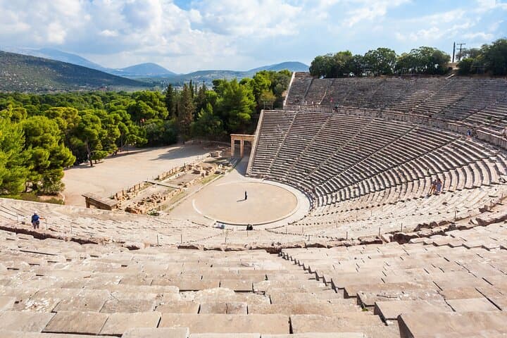 2 Days Private Tour: Mycenae - Epidaurus - Corinth & Ancient Olympia