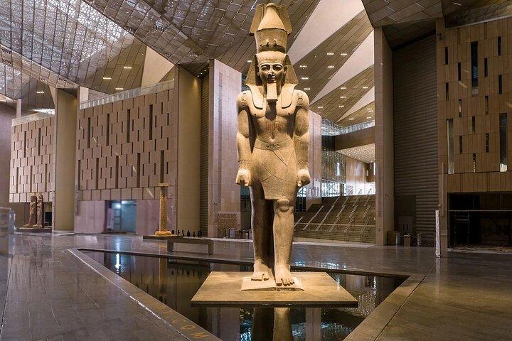 Private Pyramids & Sphinx Day with Grand Egyptian Museum