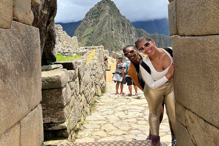 Machu Picchu with Tickets and Lunch