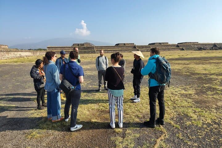 Teotihuacan: Early Route Through the City of Gods