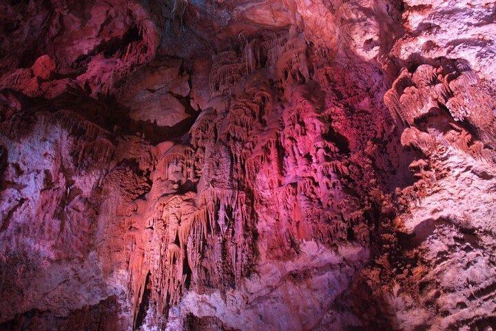 Alicante : Canelobre Caves and Busot Castle with Local Guide