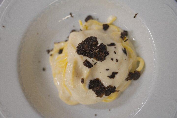 Truffle Hunting, Lunch & Cooking Class in Rome's Countryside