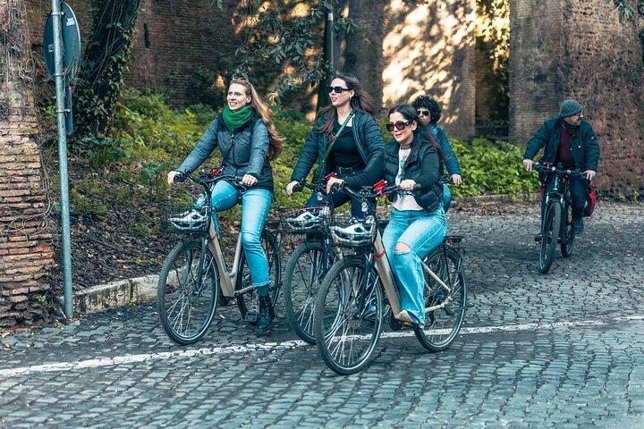 Unique E-Bike Experience in the Appian Way and the Catacombs