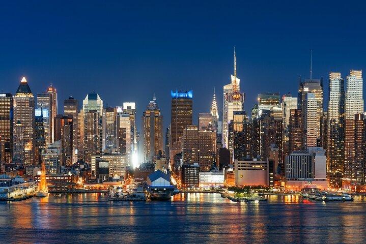 City Lights Cruise Experience the Skyline in Sparkling Lights