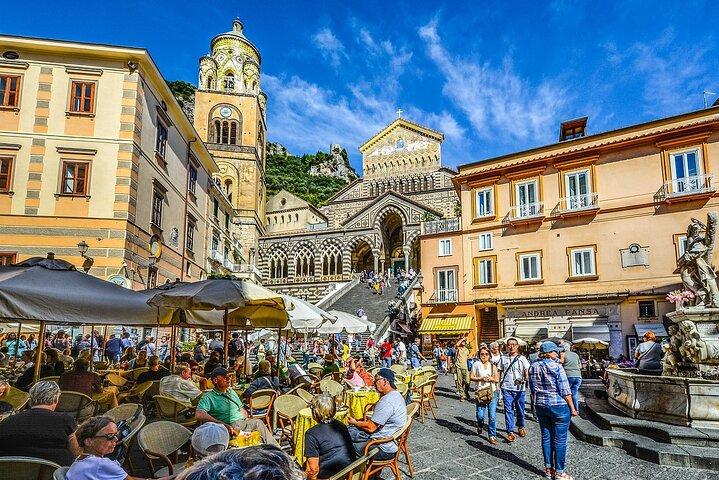 Positano Amalfi and Ravello Small Group Tour from Sorrento