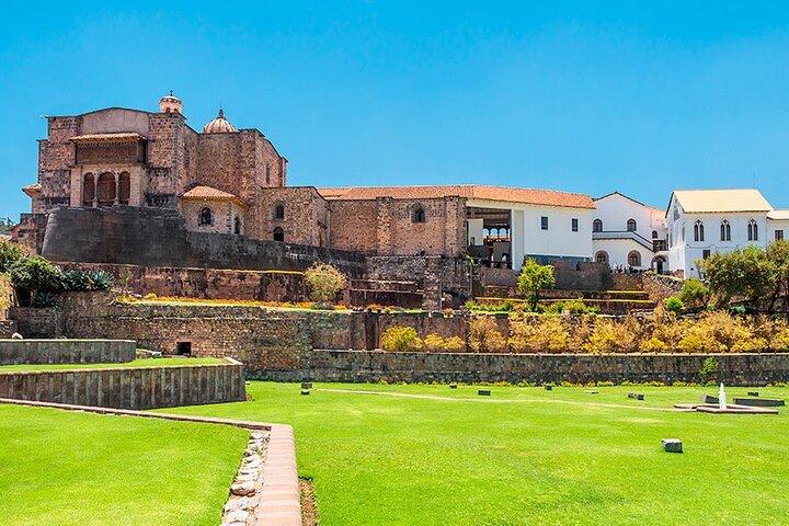 6 Days|| Sacred Valley-Machupicchu-Raimbow mountain-Humantay Lake