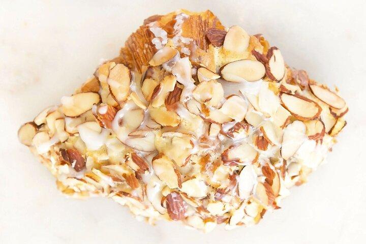 Food Tasting Experience and Guided Walking Tour in Santa Barbara