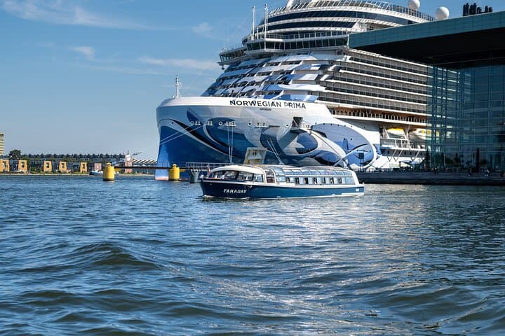 Amsterdam: Van Gogh Museum Entry & 75 minute City Canal Cruise