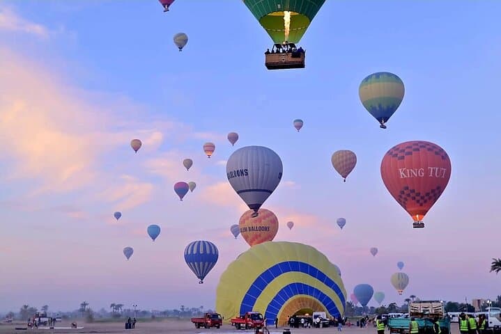 Sunrise Hot Air Balloon Ride in Luxor with Hotel Pickup