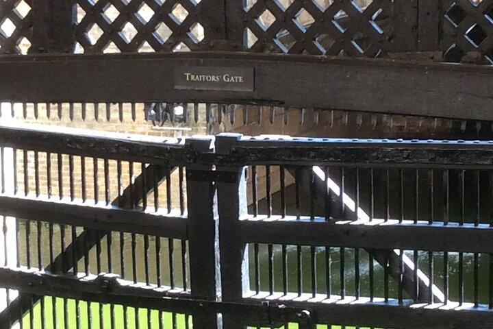 Thomas Cromwell’s Wolf Hall Tudor London Walking Tour