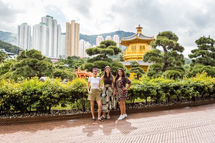 Experience Hong Kong in 1 day: discover the best