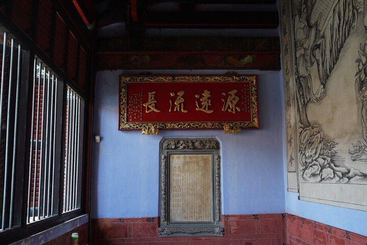 Chinese Clan Secrets and History Guided Walking Tour in Penang