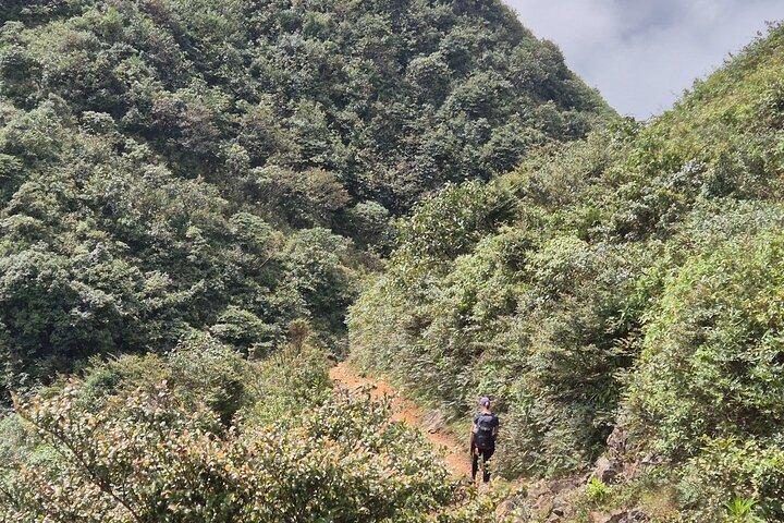 Small Group Sapa 21km Marathon Day Tour