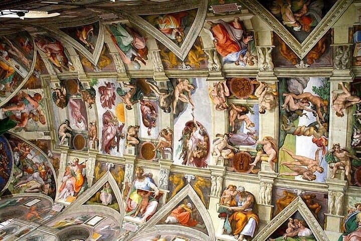 Vatican Museum, Sistine chapel and San Peter Basilica Guided Tour