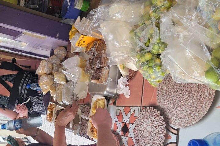 Ambergris Caye Food and History Tour