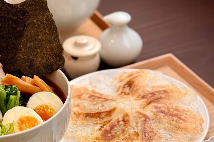 Tokyo: Ramen, Gyoza and Veggie Side Dish Class Near Yanaka