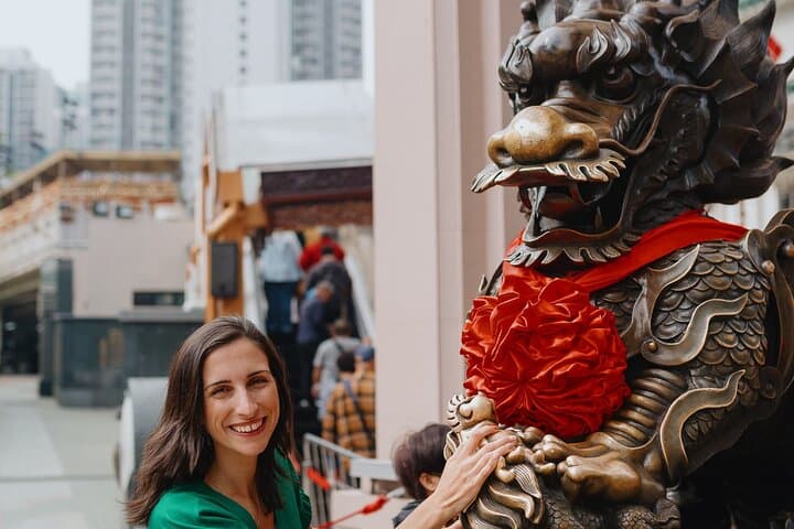 Private car tour, enjoy Hong Kong in total comfort!