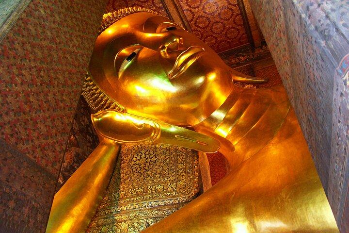 Bangkok: Grand Palace, Wat Pho and Chinatown Walking Tour