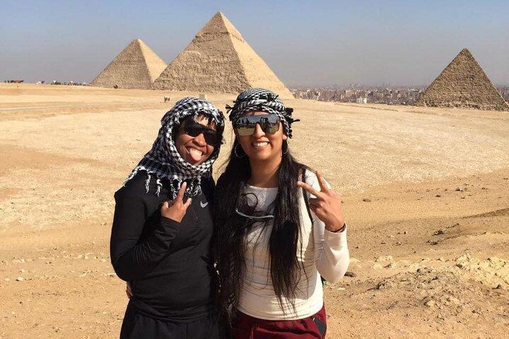 Giza Pyramids ,Sphinx ,Saqqara and Dahshur Historical Tour