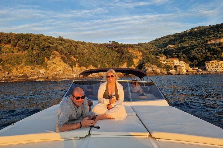 Shared Sunset Boat Cruise with Aperitif on Sorrento or Positano