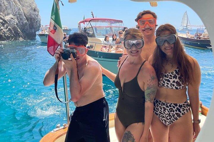 Sorrento or Positano: Capri & Blue Grotto Small-Group Boat Tour