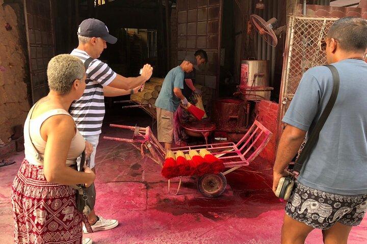 Hanoi Private Tour to Incense Village, Duong Lam Ancient Village