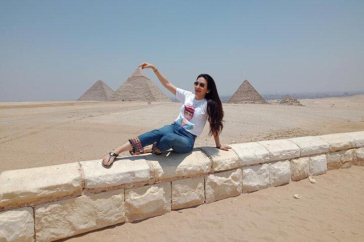 Full Day Tour To Pyramids of Giza and The Grand Egyptian Museum