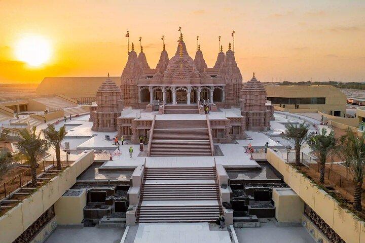 Private Full Day Abu Dhabi City Tour With Hindu Temple Visit