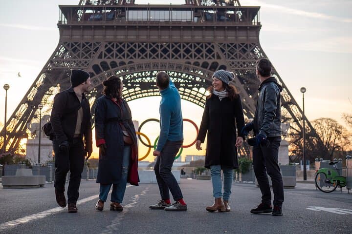Sunrise Walking Tour: Paris Before the Crowds