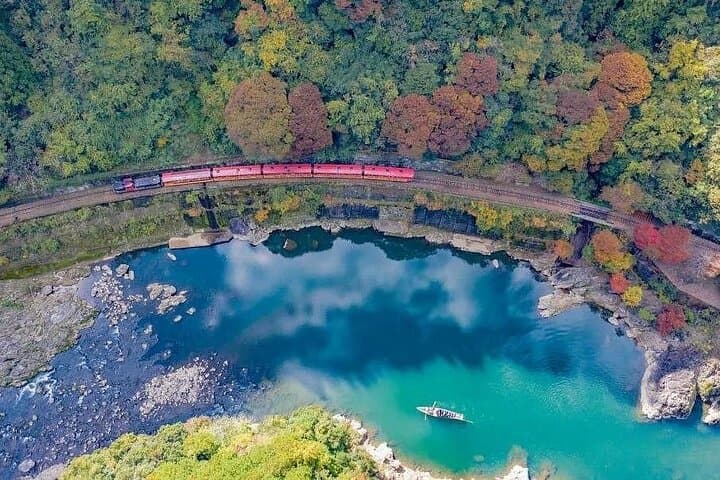 Arashiyama Sagano Romantic Train,Fushimi Inari Taisha & Nara Park
