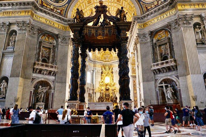 Rome Fast Track Entry St Peter Basilica Grottoes and Square