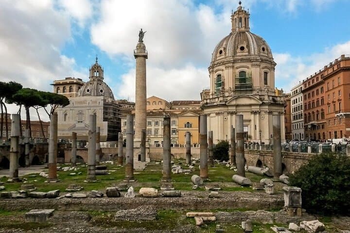 Rome Historic Centre and Pantheon Walking Tour
