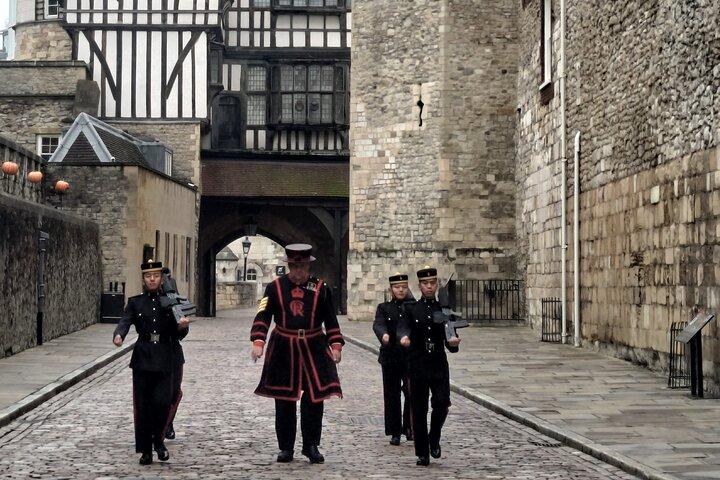 Tower of London and Tower Bridge Private Tour