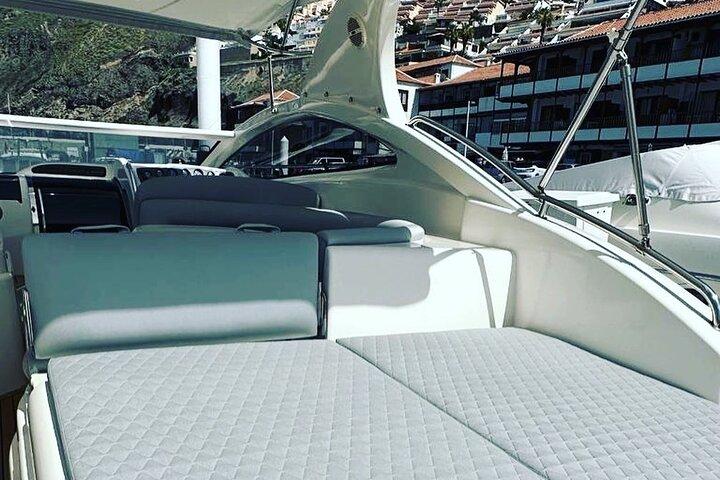 Private Yacht Nirvana Dreams Tour